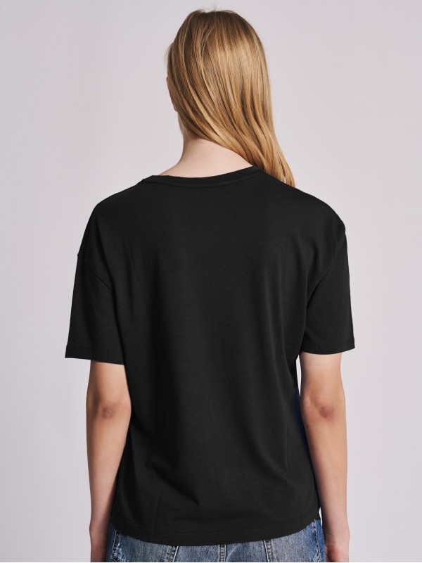  Brea Κοντομάνικη Μπλούζα Με Επιγραφή.